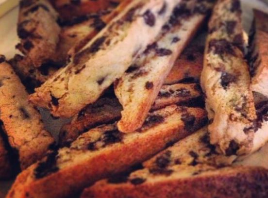 chocolate chip biscotti