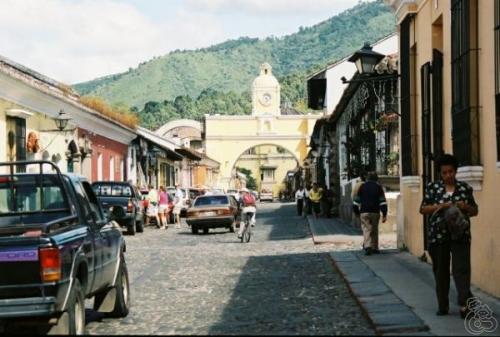 Antigua- streetscape